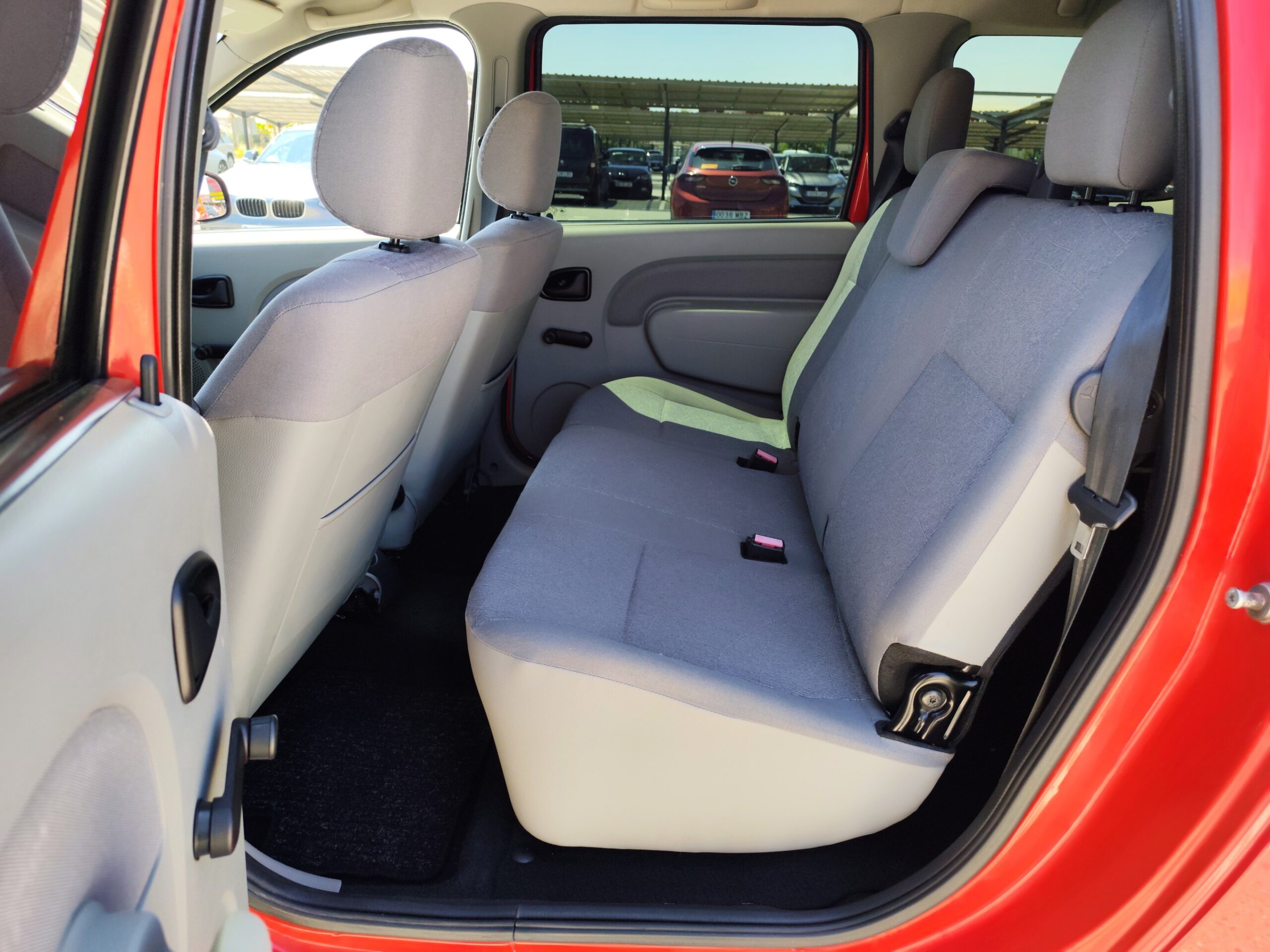 DACIA LOGAN 1.4 GASOLINE 75 CV AÑO 2009 139000 KM MANUAL