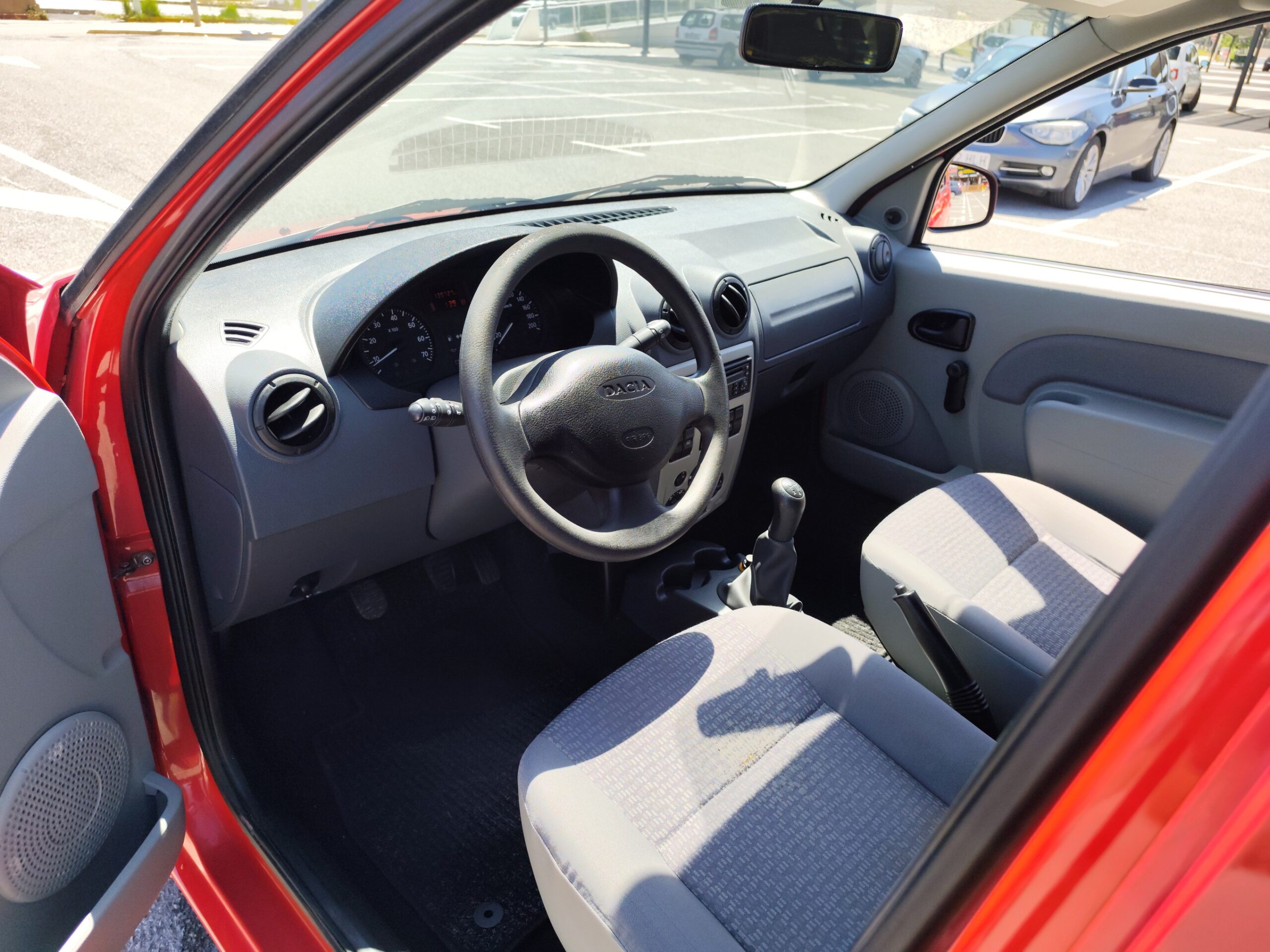 DACIA LOGAN 1.4 GASOLINE 75 CV AÑO 2009 139000 KM MANUAL