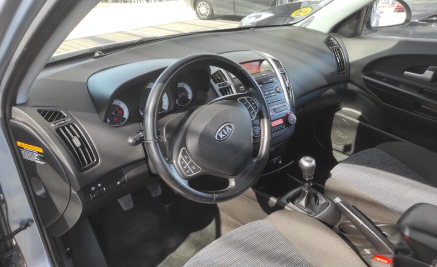 KIA CEED 1.6 DIESEL 115 CV 2007 175000 KM MANUAL