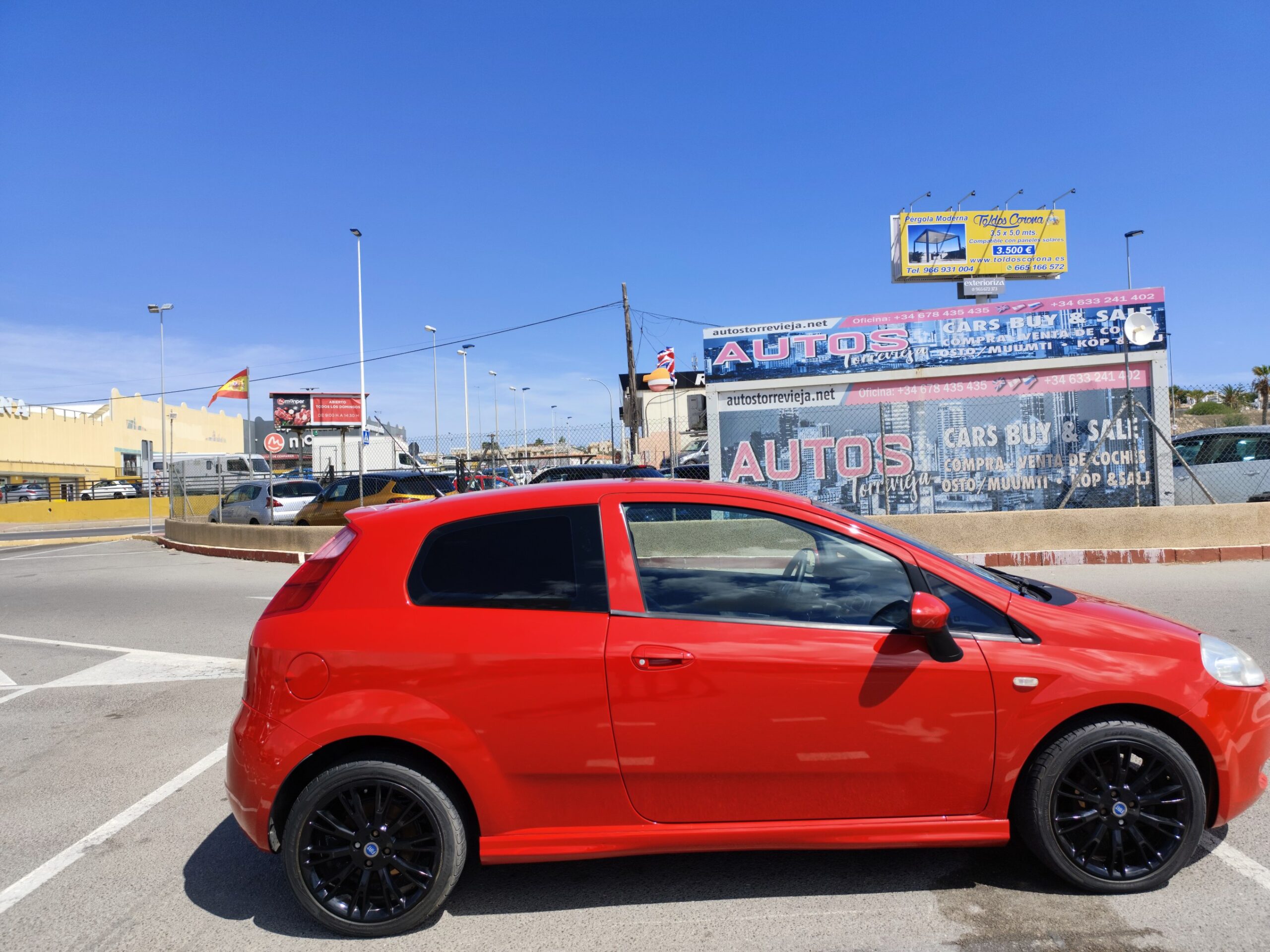 FIAT PUNTO 1.4 GASOLINA 95 CV 2006 1370.00 KM MANUAL