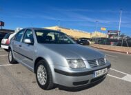 VOLKSWAGEN BORA 1.6 GASOLINA 102 CV 113000 KM 2003 AUTOMATICO