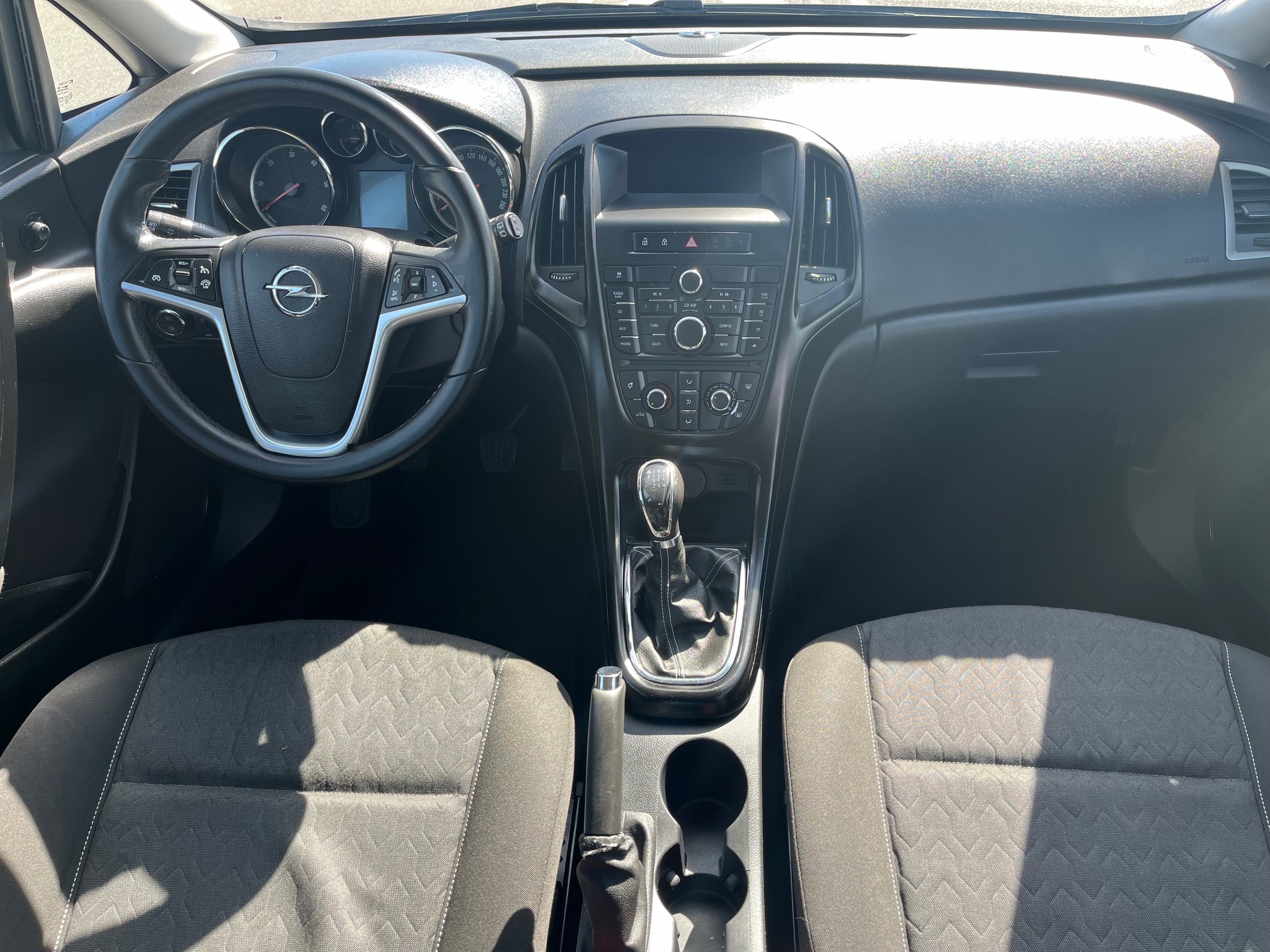 OPEL ASTRA 1.7 DIESEL 110 CV 2014  210.000 KM MANUAL