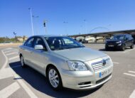 TOYOTA AVENSIS 1.8 GASOLINA 129 CV 2005 182000 KM MANUAL