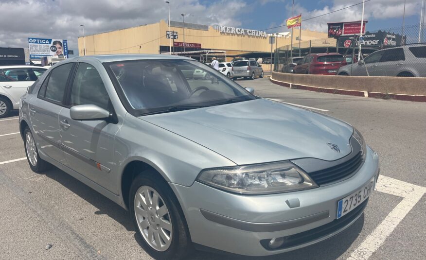 RENAULT LAGUNA 2.2 DIESEL 150 CV 2003 SOLO 85000 KM AUTOMATICO