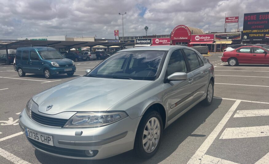 RENAULT LAGUNA 2.2 DIESEL 150 CV 2003 SOLO 85000 KM AUTOMATICO