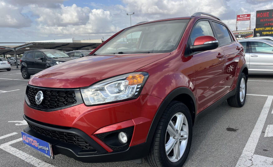 SSANGYONG KORANDO 2.0 DIESEL 141 CV 2014 112000 KM AUTOMATICO