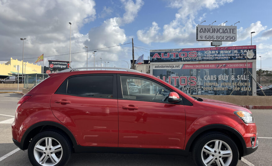 SSANGYONG KORANDO 2.0 DIESEL 141 CV 2014 112000 KM AUTOMATICO