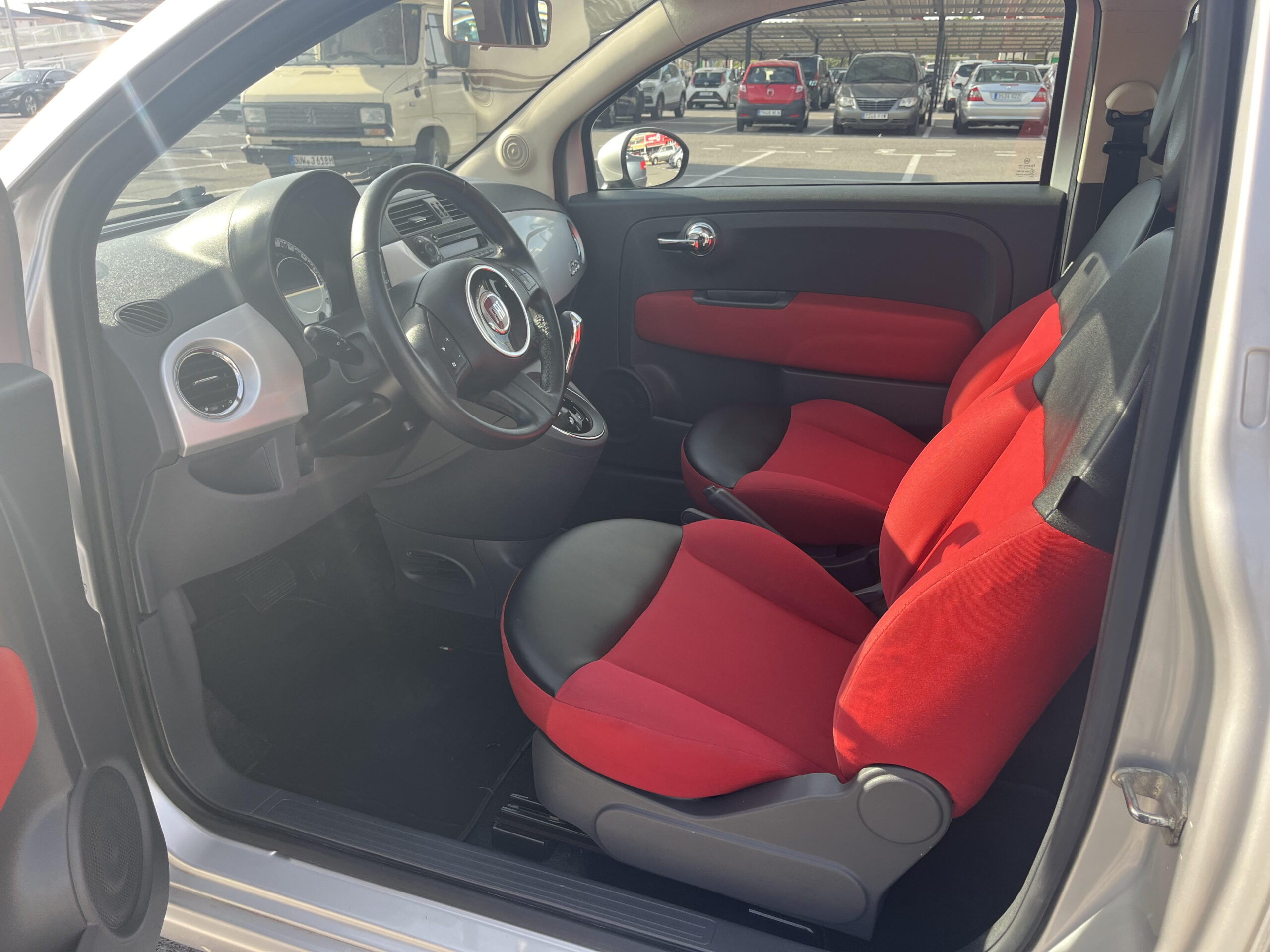 FIAT 500 1.2 GASOLINA 60 CV 2011 131000 KM AUTOMATICO