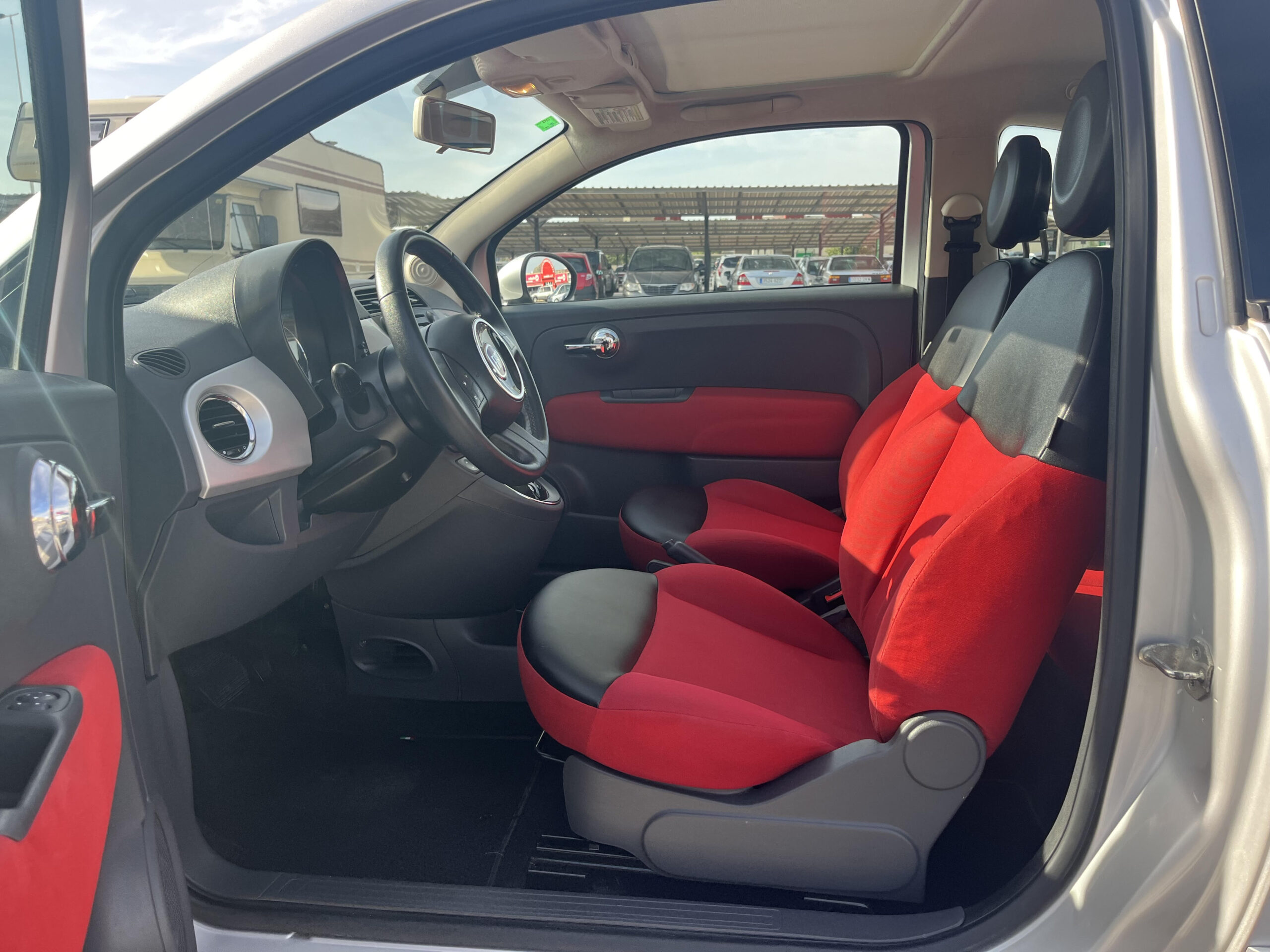 FIAT 500 1.2 GASOLINA 60 CV 2011 131000 KM AUTOMATICO