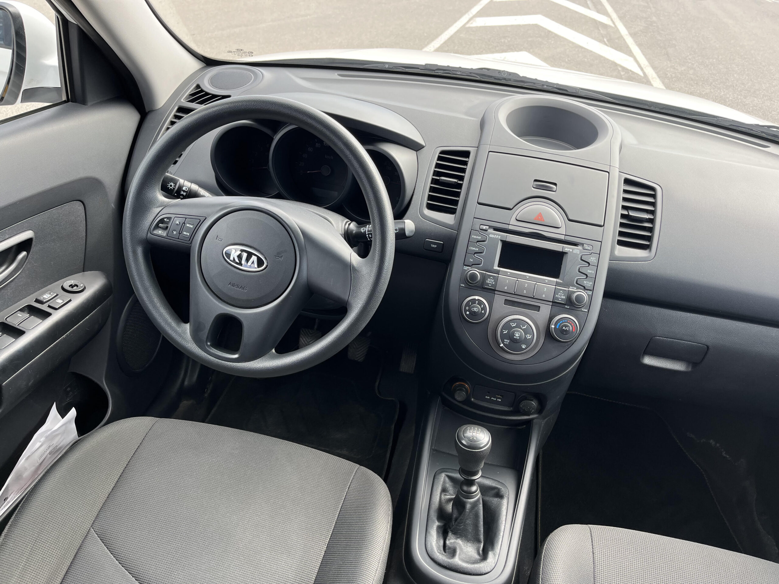 KIA SOUL 1.6 DIESEL 128 CV 2009 258000 KM MANUAL