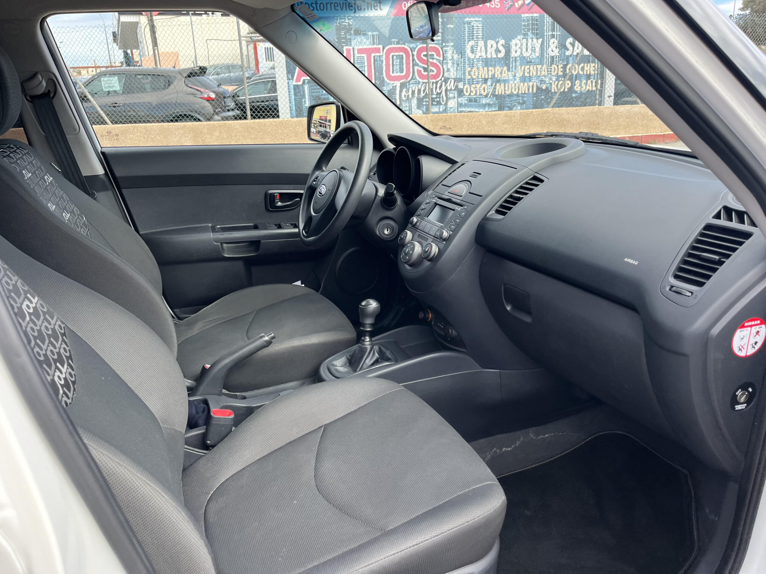 KIA SOUL 1.6 DIESEL 128 CV 2009 258000 KM MANUAL