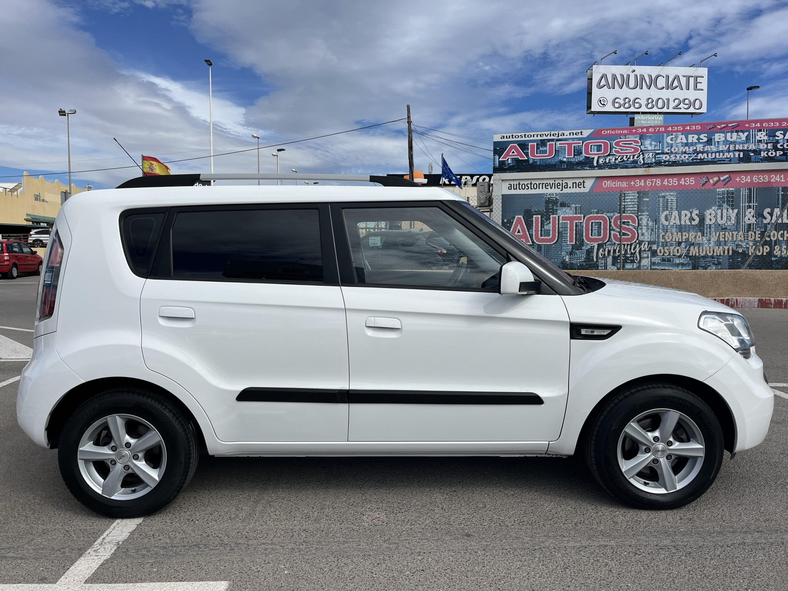 KIA SOUL 1.6 DIESEL 128 CV 2009 258000 KM MANUAL