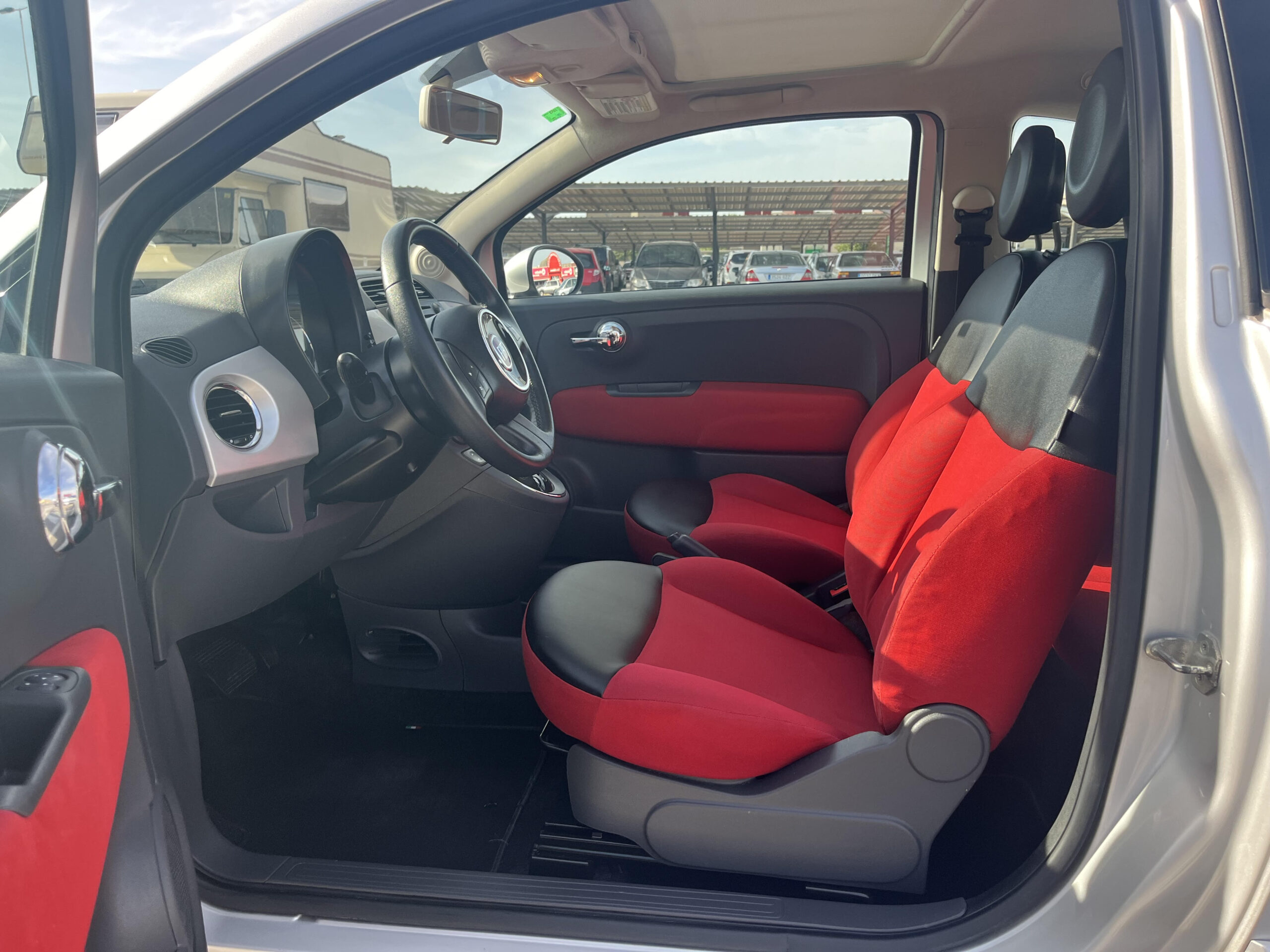 FIAT 500 1.2 GASOLINA 60 CV 2011 131000 KM AUTOMATICO