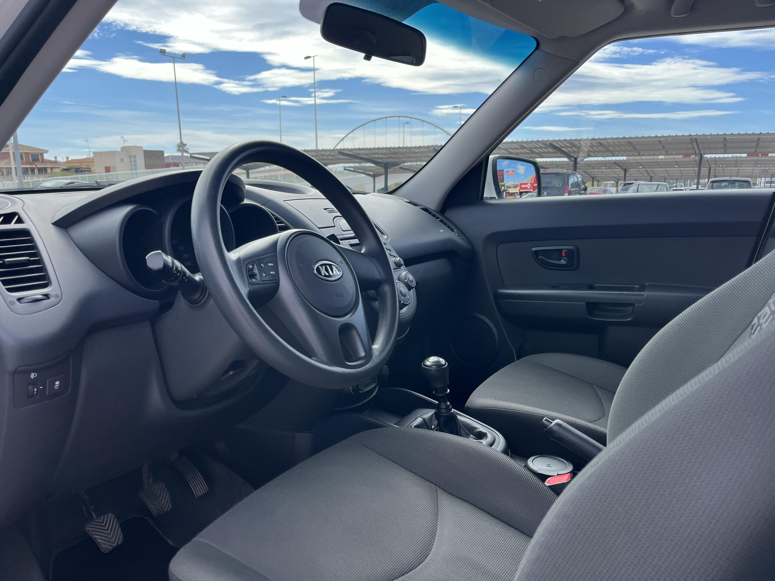 KIA SOUL 1.6 DIESEL 128 CV 2009 258000 KM MANUAL