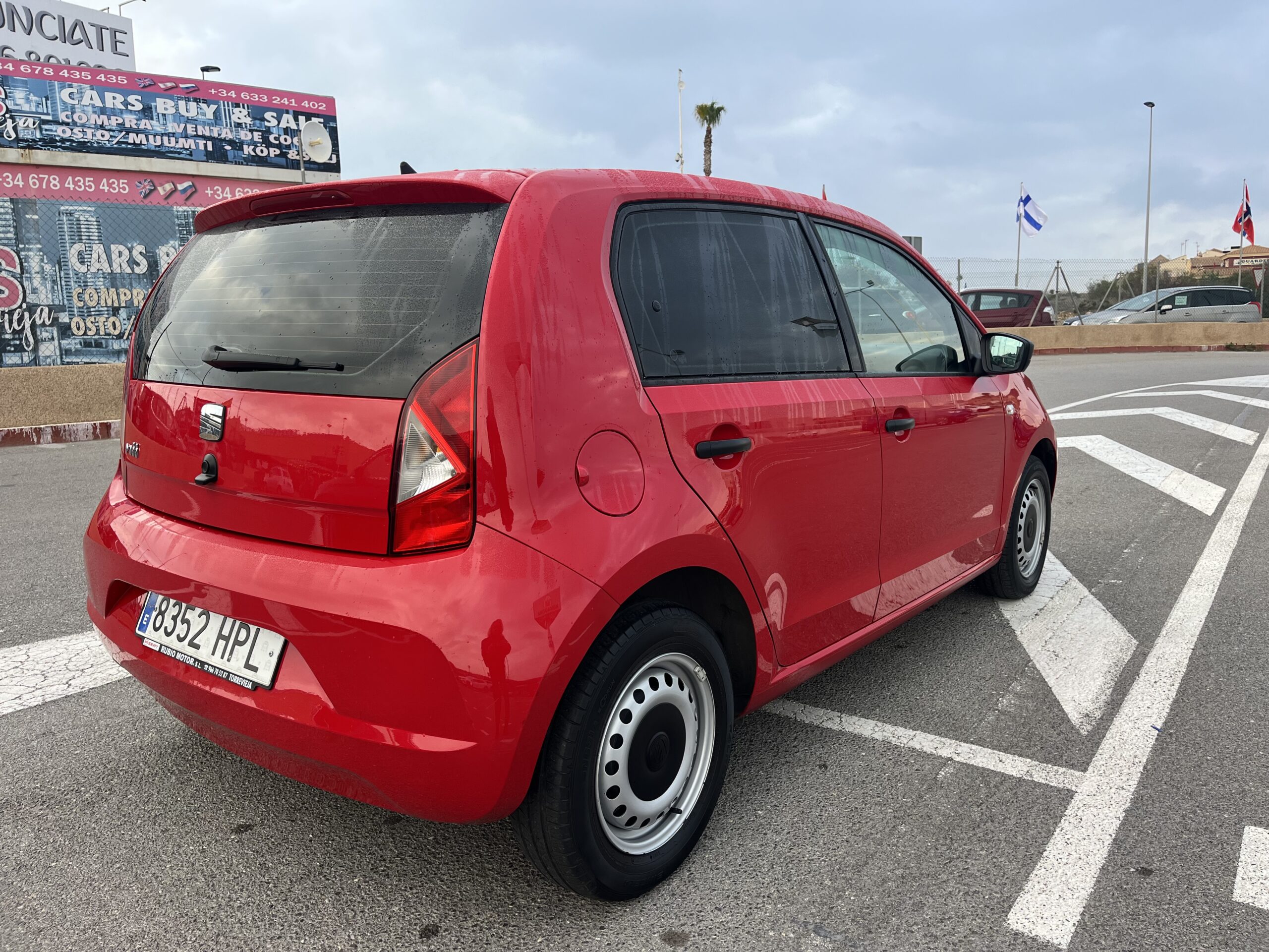 SEAT Mii 1.0 GASOLINA 60 CV SOLO 44.000 KM 2013 MANUAL