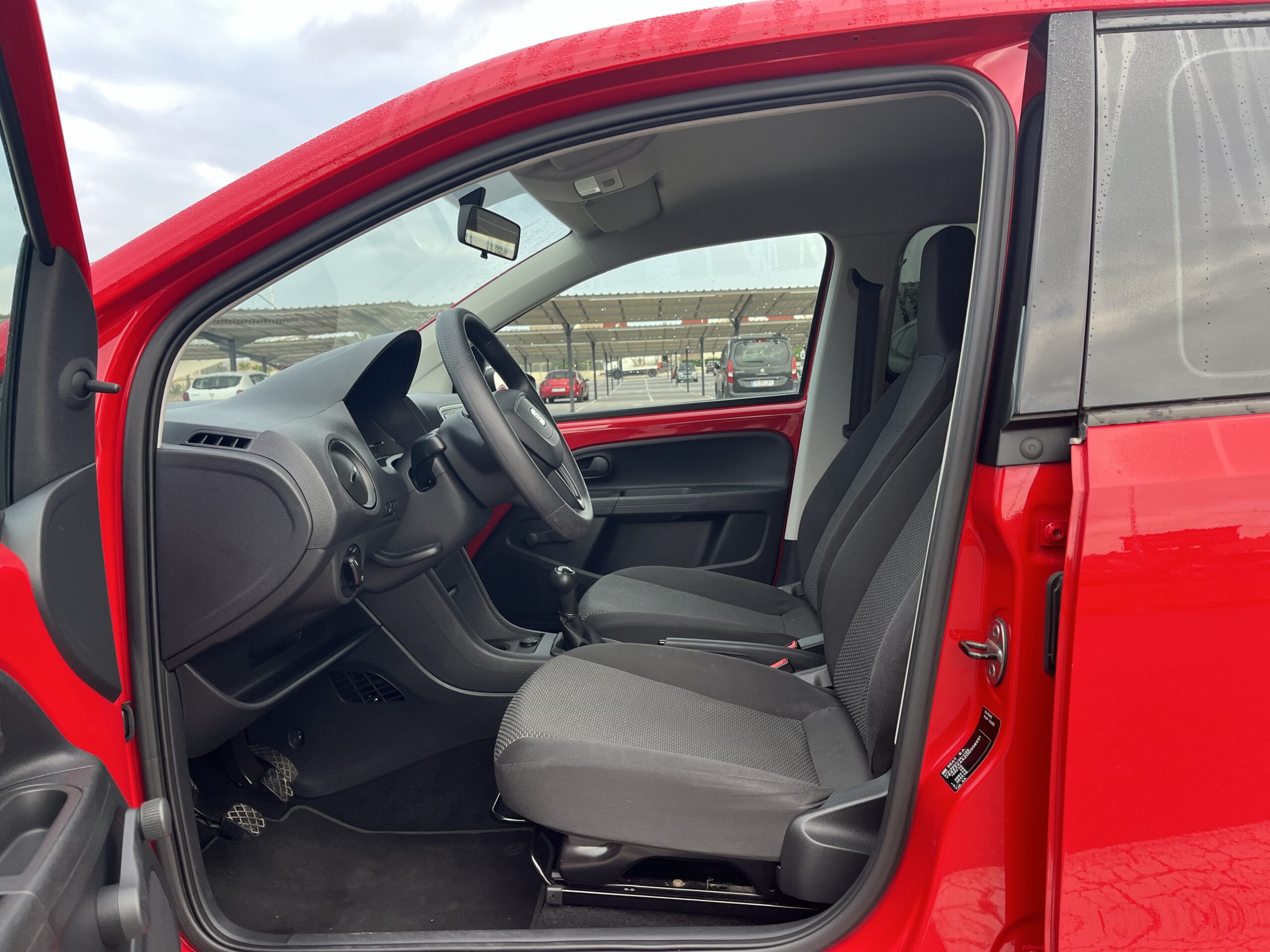 SEAT Mii 1.0 GASOLINA 60 CV SOLO 44.000 KM 2013 MANUAL
