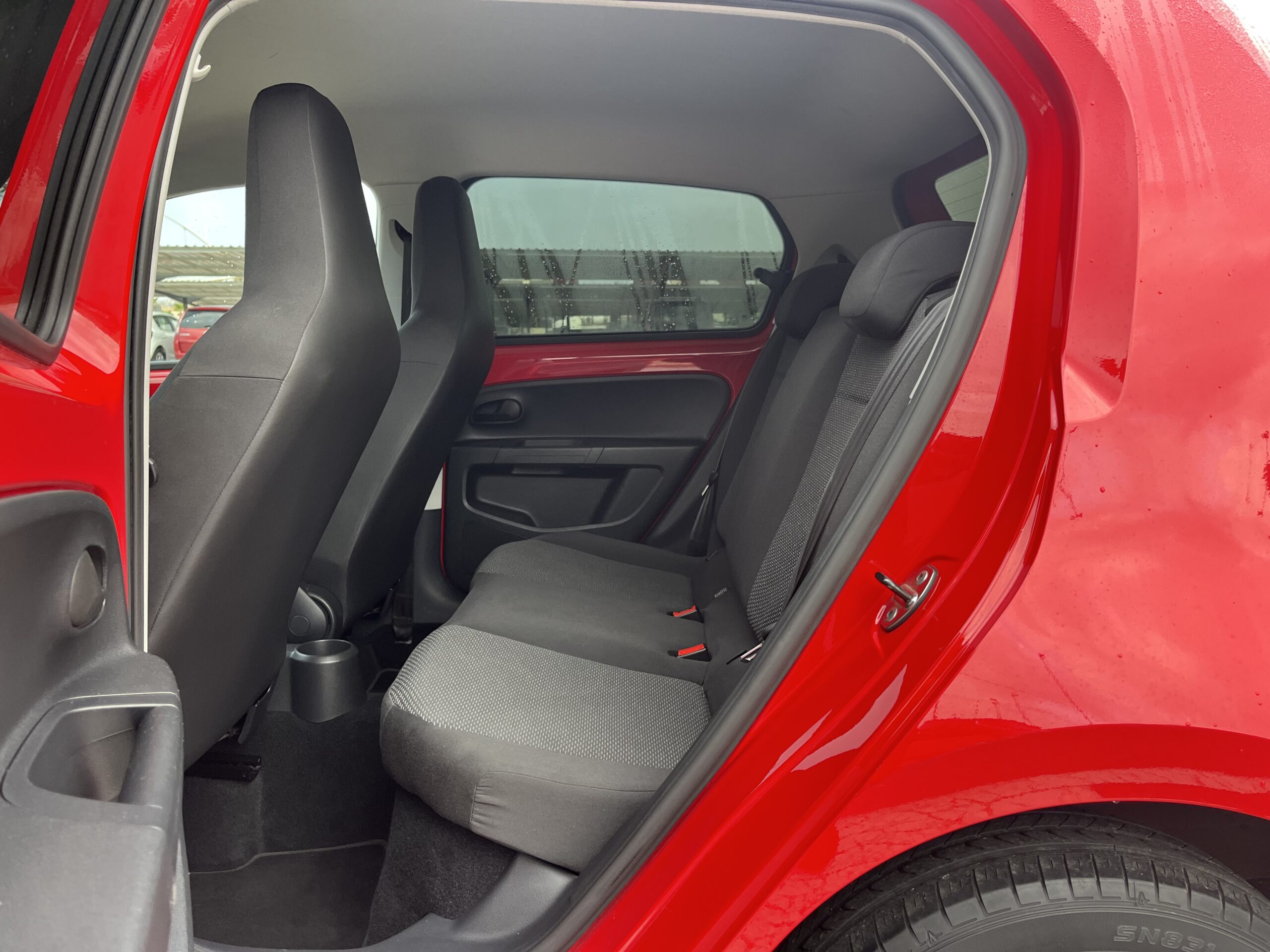 SEAT Mii 1.0 GASOLINA 60 CV SOLO 44.000 KM 2013 MANUAL