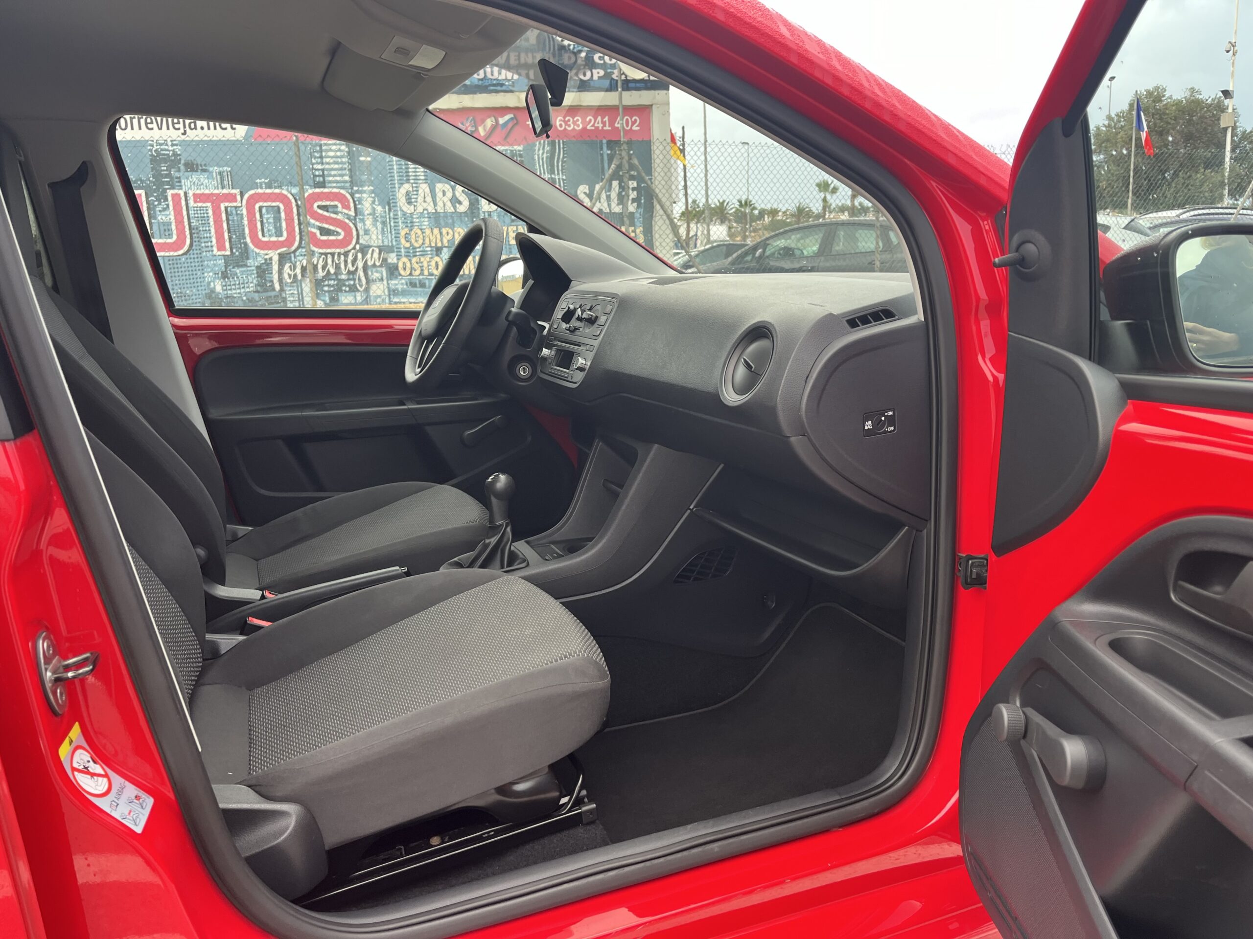 SEAT Mii 1.0 GASOLINA 60 CV SOLO 44.000 KM 2013 MANUAL