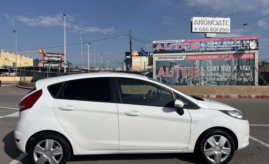 FORD FIESTA 1.2 GASOLINA 60 CV 2012 SOLO 49000 KM MANUAL