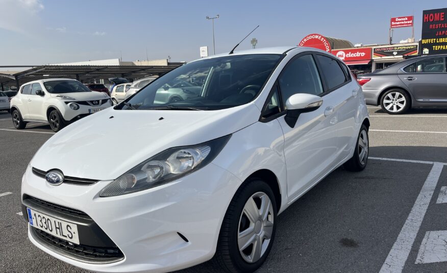 FORD FIESTA 1.2 GASOLINA 60 CV 2012 SOLO 49000 KM MANUAL