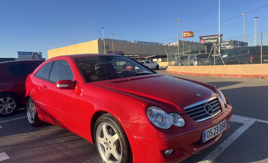 MERCEDES-BENZ C-230 2.5 GASOLINA 204 CV 2005 217000 KM AUTOMATICO