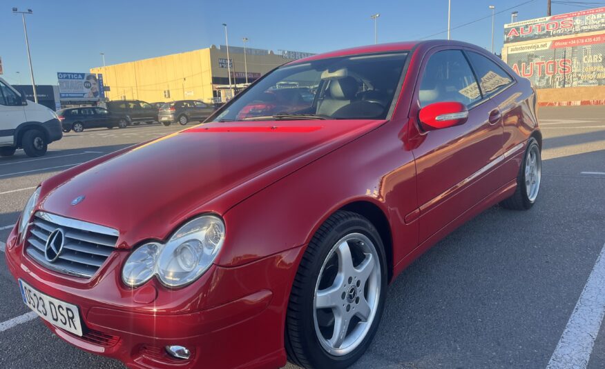 MERCEDES-BENZ C-230 2.5 GASOLINA 204 CV 2005 217000 KM AUTOMATICO