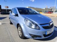 OPEL CORSA 1.4 GASOLINA 90 CV 2009 148.000 KM AUTOMATICO