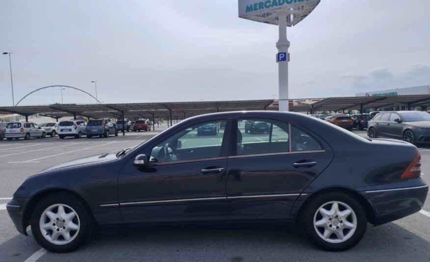 MERCEDES-BENZ C-220 CDI 2.2 DIESEL 143 CV 2002 463.000 KM MANUAL