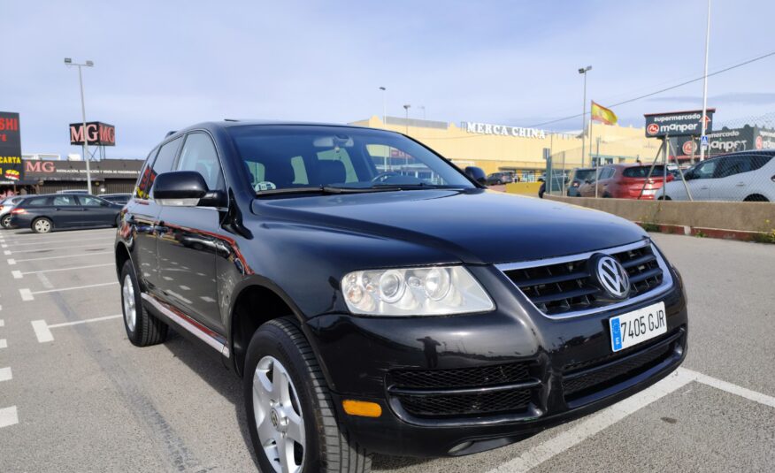 VOLKSWAGEN TUAREG 3.2 GASOLINA / GLP 220 CV 2004 247.000 KM AUTOMATICO