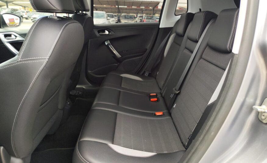 PEUGEOT 2008 1.2 GASOLINA 110 CV 2016 93.000 KM AUTOMATICO