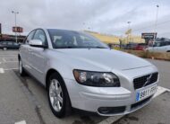 VOLVO S40 2.4 GASOLINA 140 CV 2006 168.000 KM AUTOMATICO