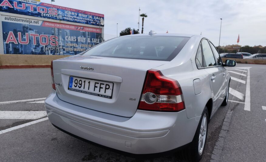 VOLVO S40 2.4 GASOLINA 140 CV 2006 168.000 KM AUTOMATICO