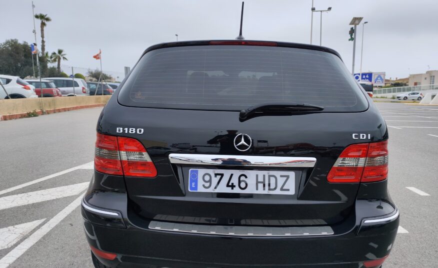 MERCEDEZ-BENZ B180 2.0 DIESEL 110 CV 2011 161.000 KM AUTOMATICO