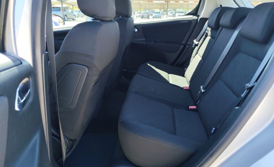 PEUGEOT 207 1.6 GASOLINA 120 CV 2008 113.000 KM AUTOMATICO
