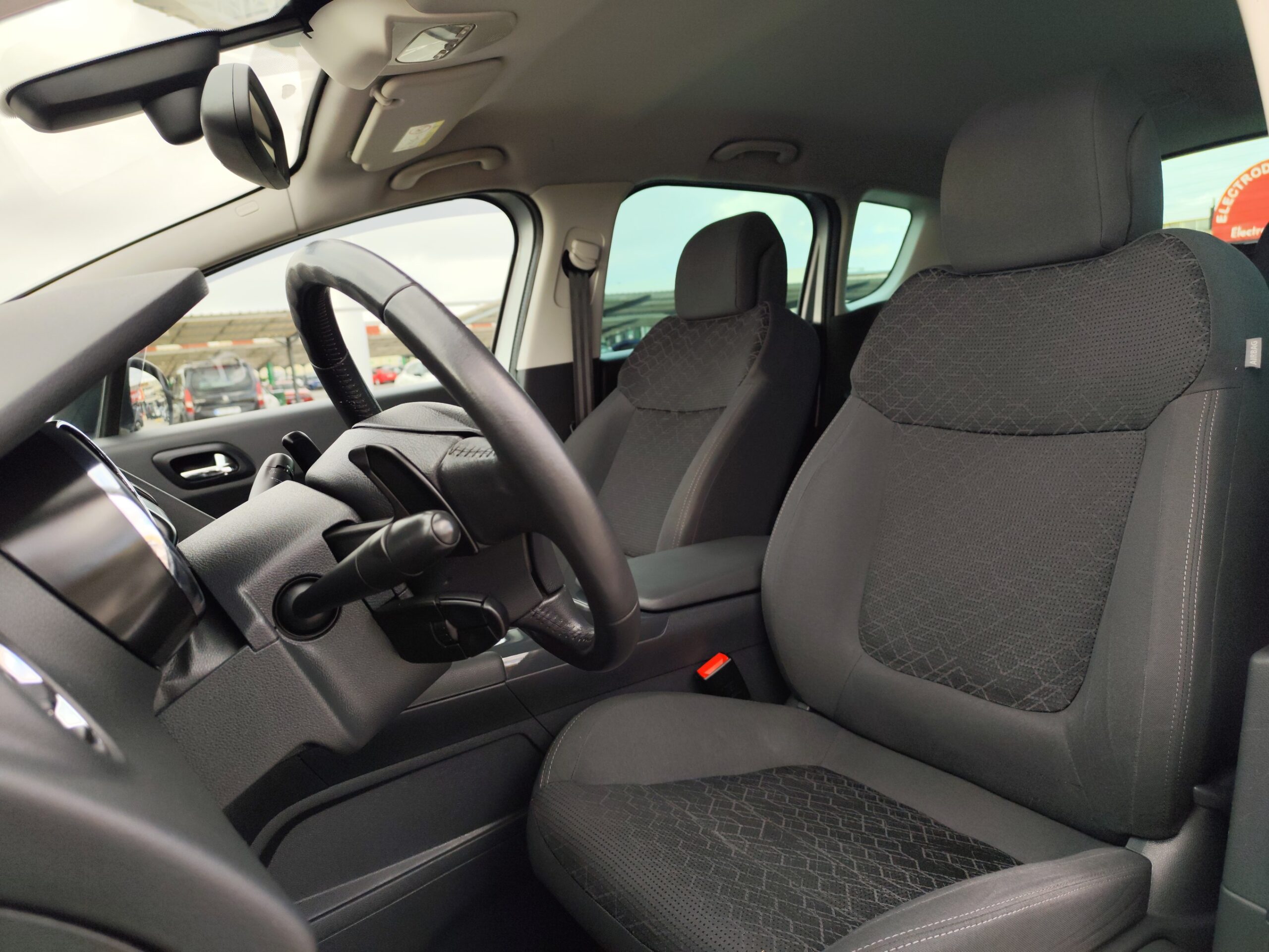 PEUGEOT 3008 1.6 DIESEL 115 CV 2014 143.000 KM AUTOMATICO