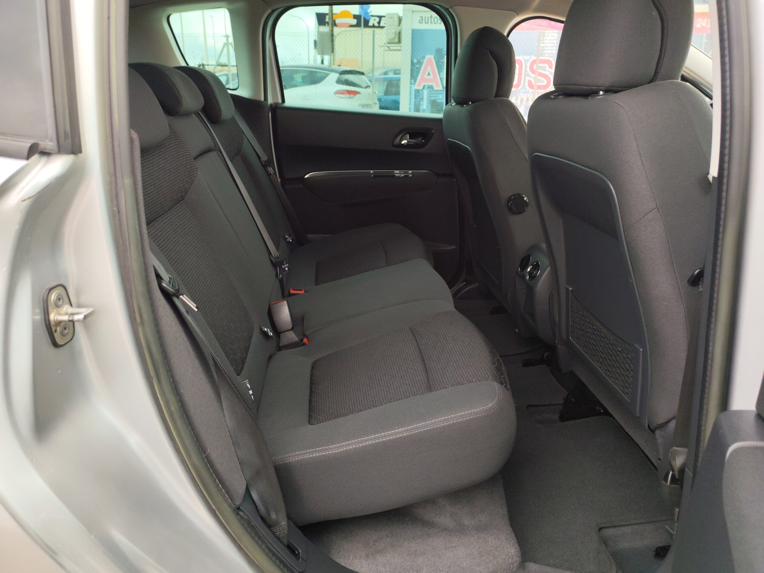 PEUGEOT 3008 1.6 DIESEL 115 CV 2014 143.000 KM AUTOMATICO