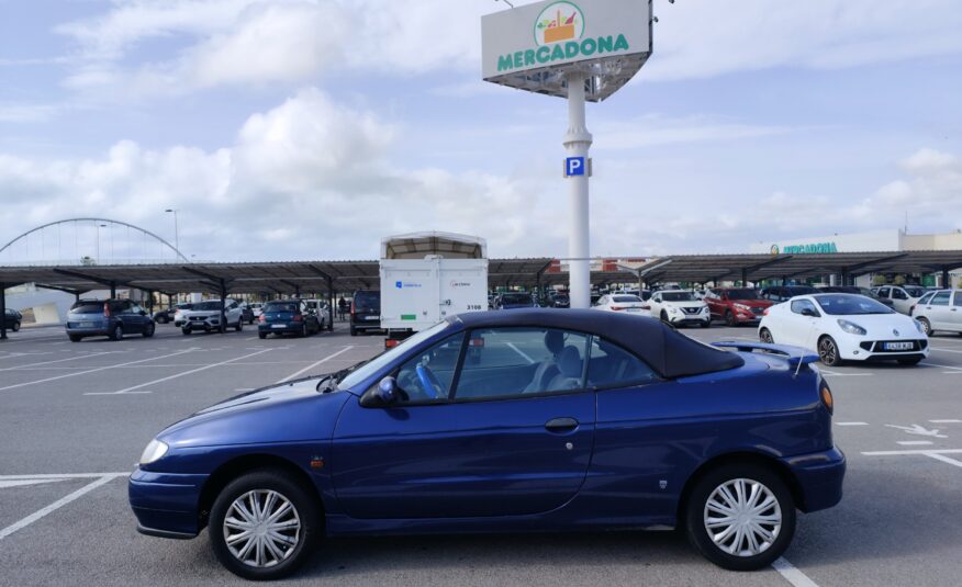 RENAULT MEGANE CABRIO 1.6 GASOLINA 90 CV 1998 160.000 KM MANUAL