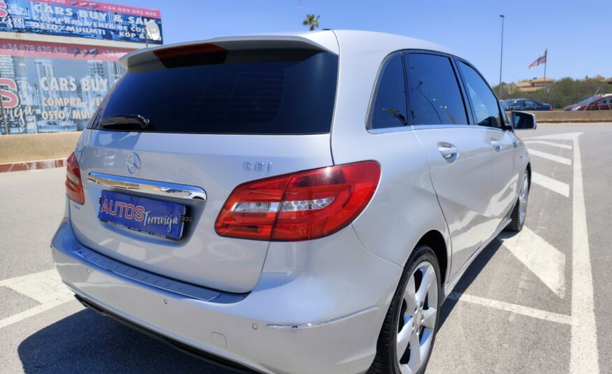 MERCEDES-BENZ 200 CDI 1.8 DIESEL 136 CV 141.000 KM AUTOMATICO
