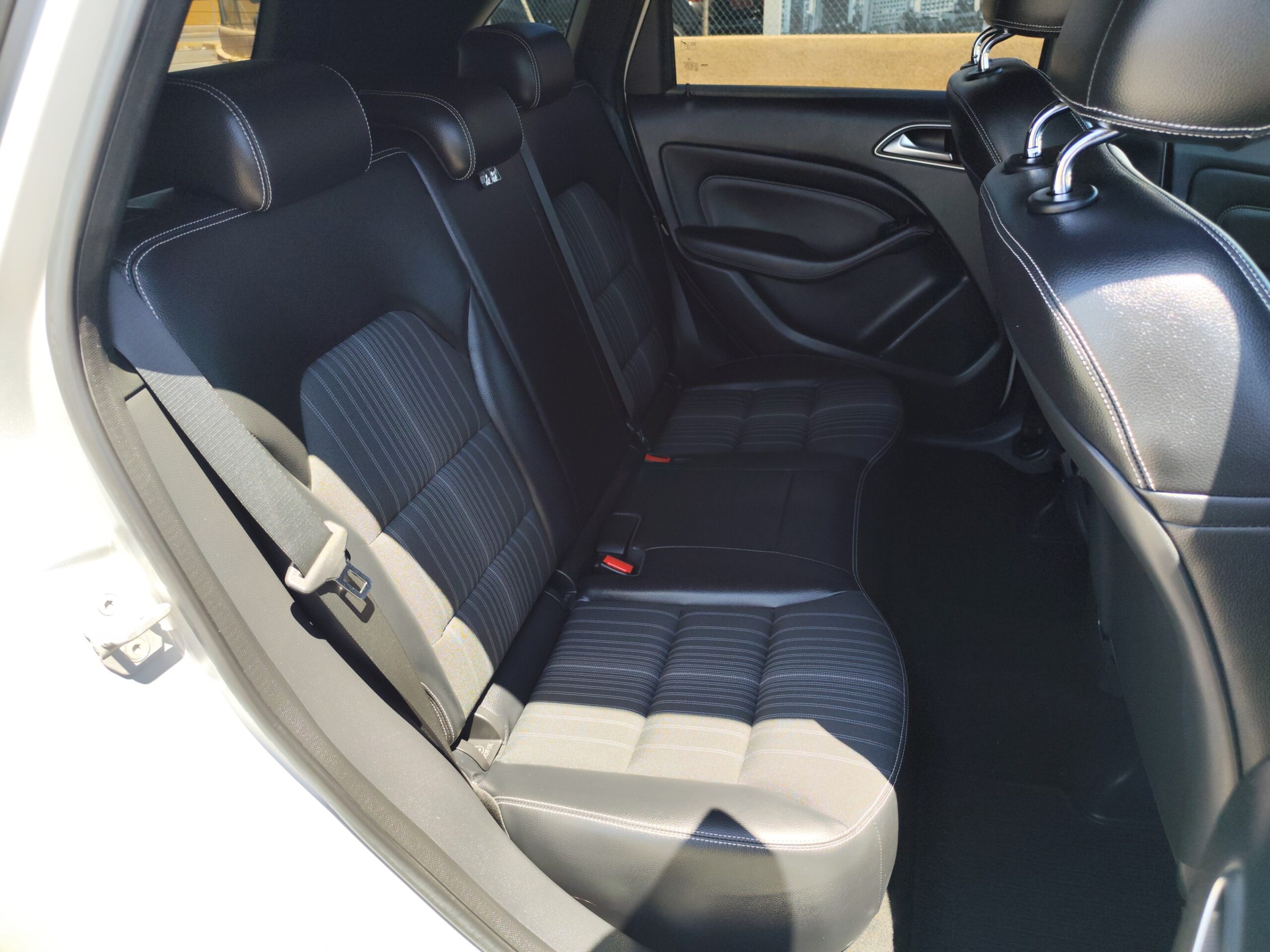 MERCEDES-BENZ 200 CDI 1.8 DIESEL 136 CV 141.000 KM AUTOMATICO