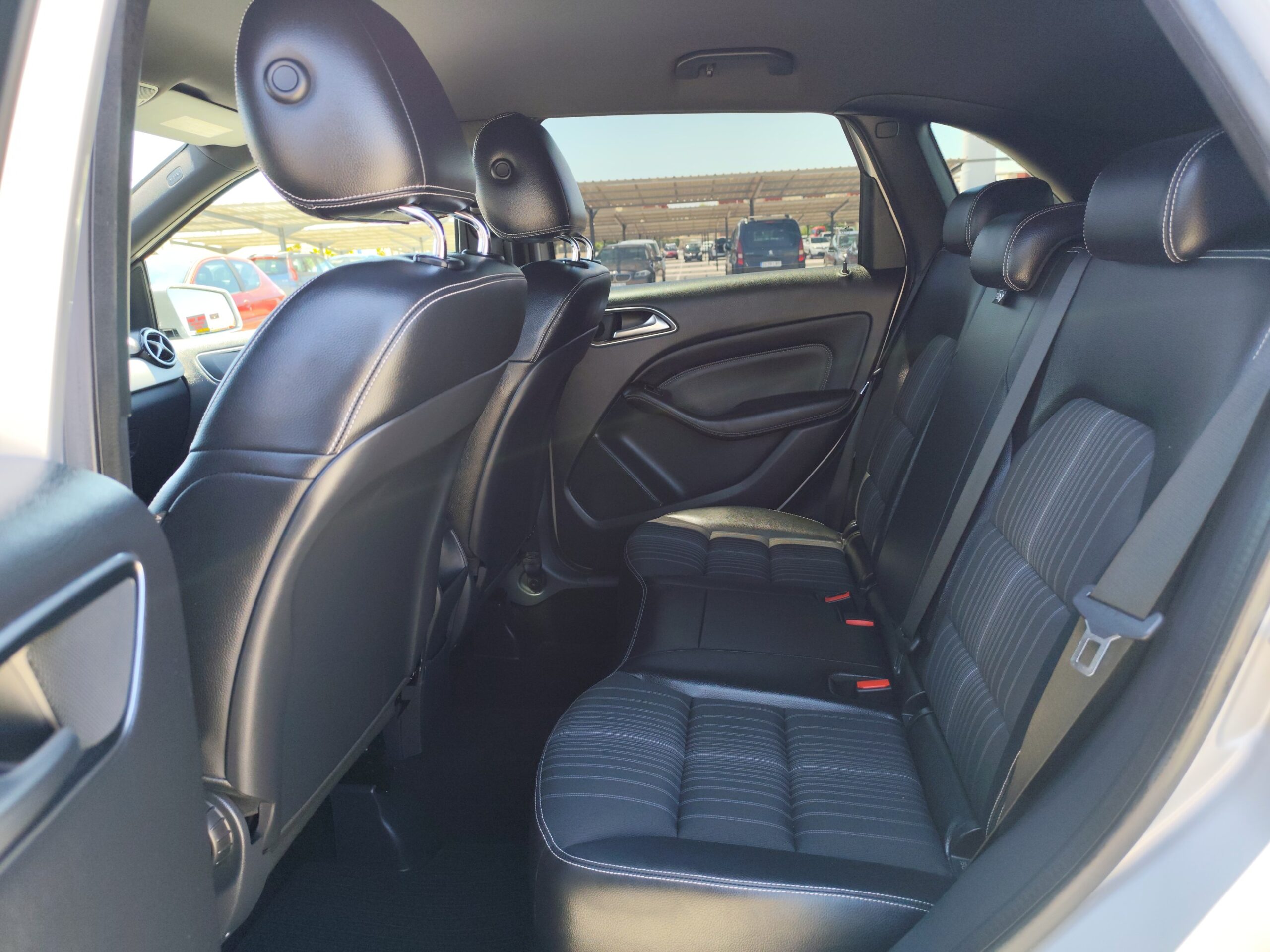 MERCEDES-BENZ 200 CDI 1.8 DIESEL 136 CV 141.000 KM AUTOMATICO