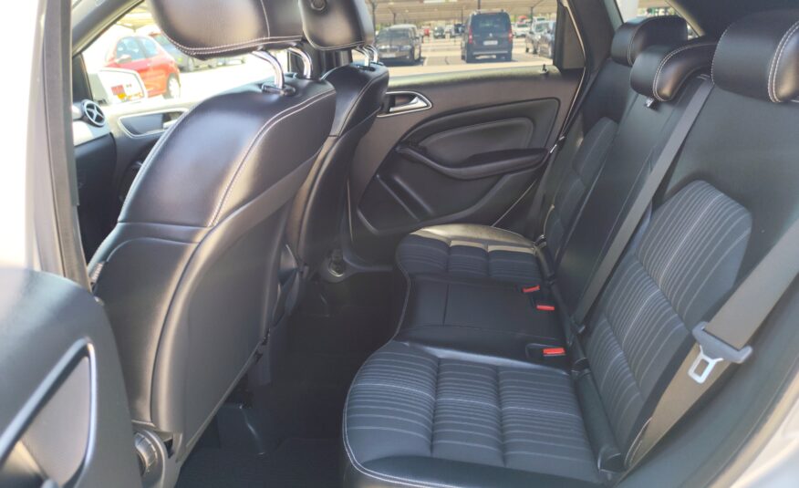 MERCEDES-BENZ 200 CDI 1.8 DIESEL 136 CV 141.000 KM AUTOMATICO