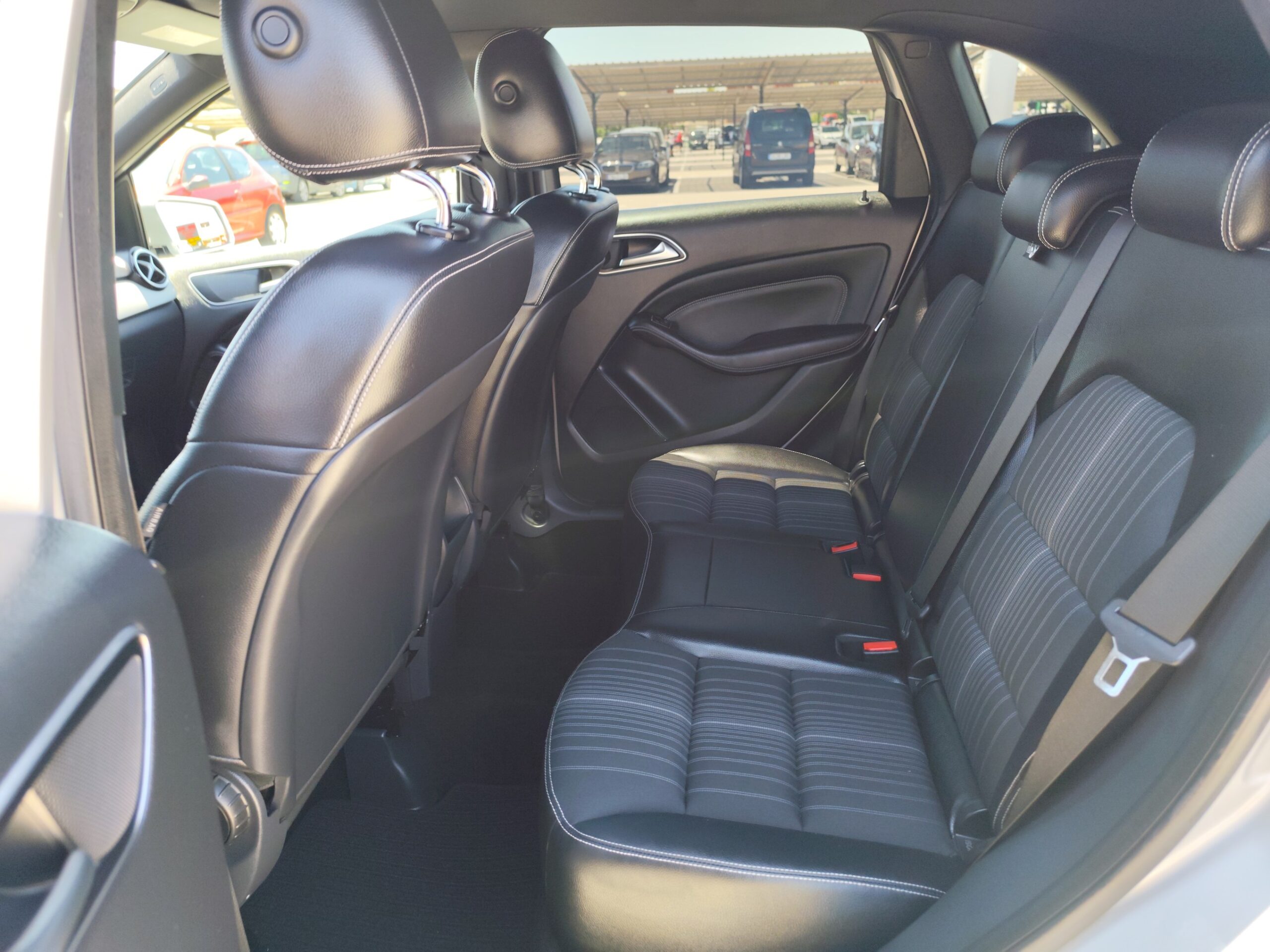 MERCEDES-BENZ 200 CDI 1.8 DIESEL 136 CV 141.000 KM AUTOMATICO