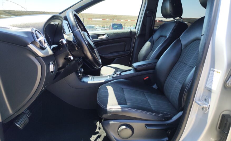 MERCEDES-BENZ 200 CDI 1.8 DIESEL 136 CV 141.000 KM AUTOMATICO