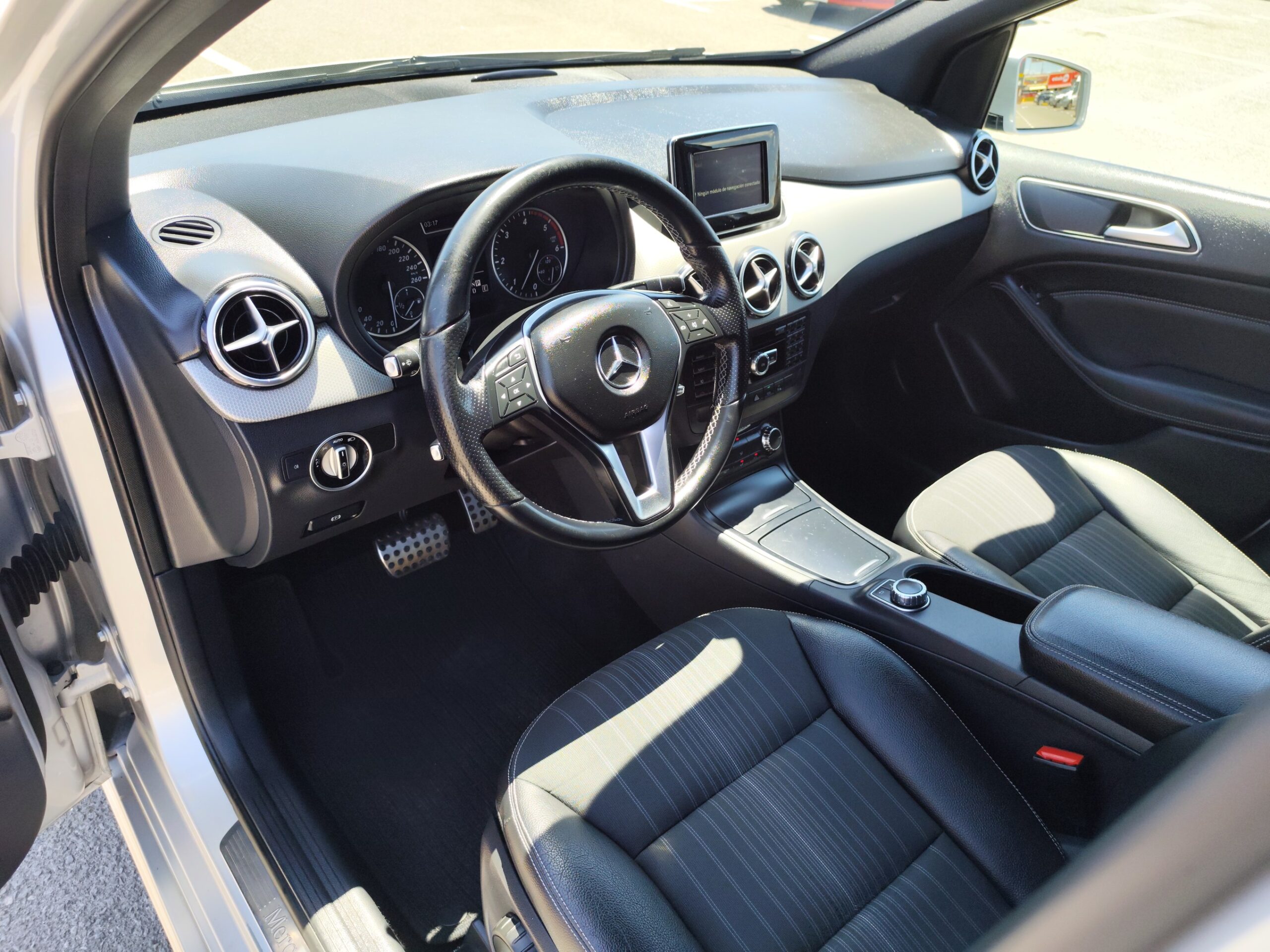 MERCEDES-BENZ 200 CDI 1.8 DIESEL 136 CV 141.000 KM AUTOMATICO