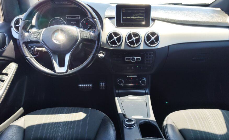 MERCEDES-BENZ 200 CDI 1.8 DIESEL 136 CV 141.000 KM AUTOMATICO