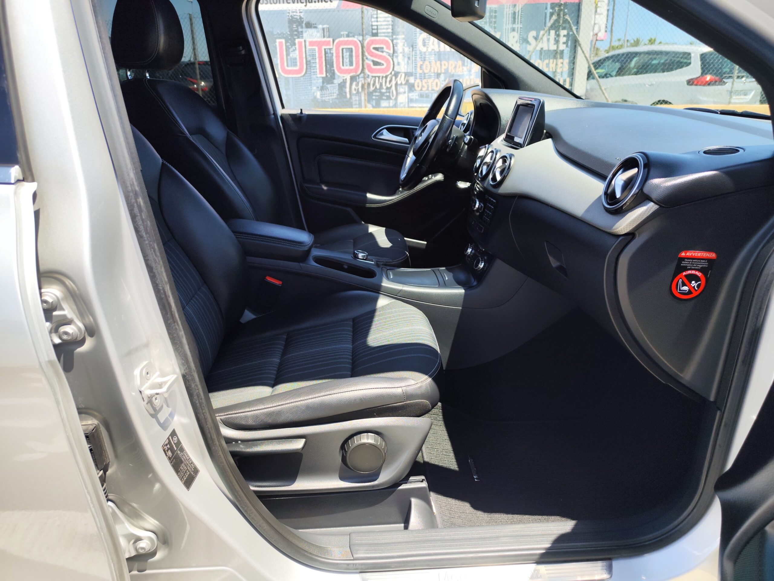 MERCEDES-BENZ 200 CDI 1.8 DIESEL 136 CV 141.000 KM AUTOMATICO