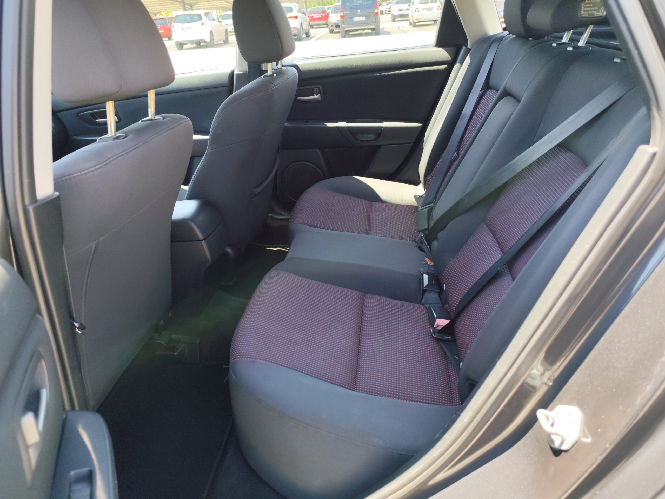 MAZDA 3 1.6 DIESEL 109 CV 262.000 KM 2005 MANUAL