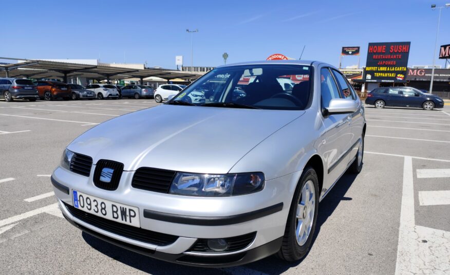 SEAT LEON 1.6 GASOLINA 105 CV 83.000 KM 2002 MANUAL