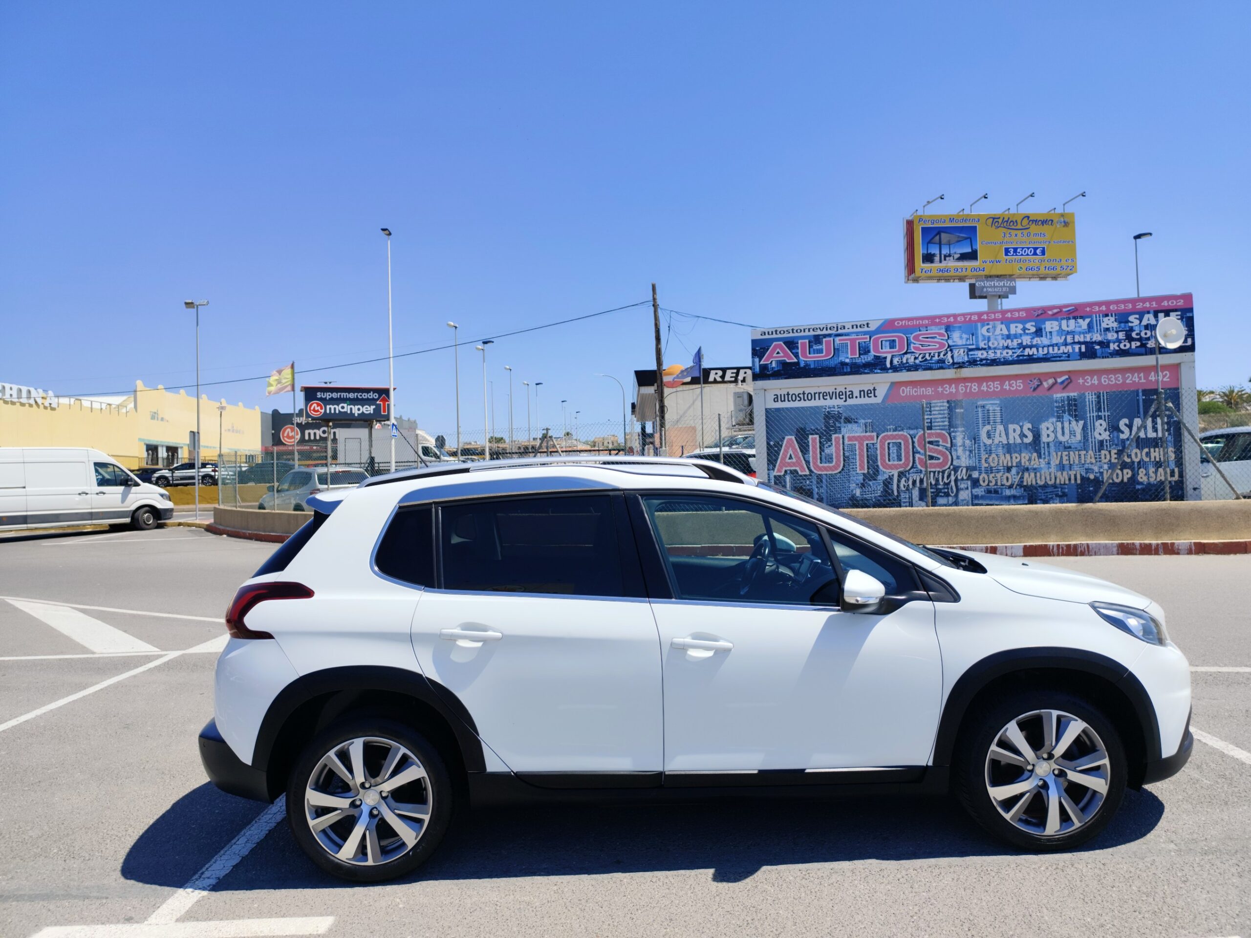 PEUGEOT 2008 1.2 GASOLINA 130 CV 122.000 KM 2017 MANUAL