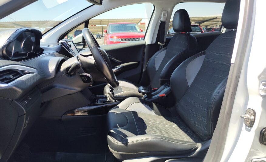 PEUGEOT 2008 1.2 GASOLINA 130 CV 122.000 KM 2017 MANUAL